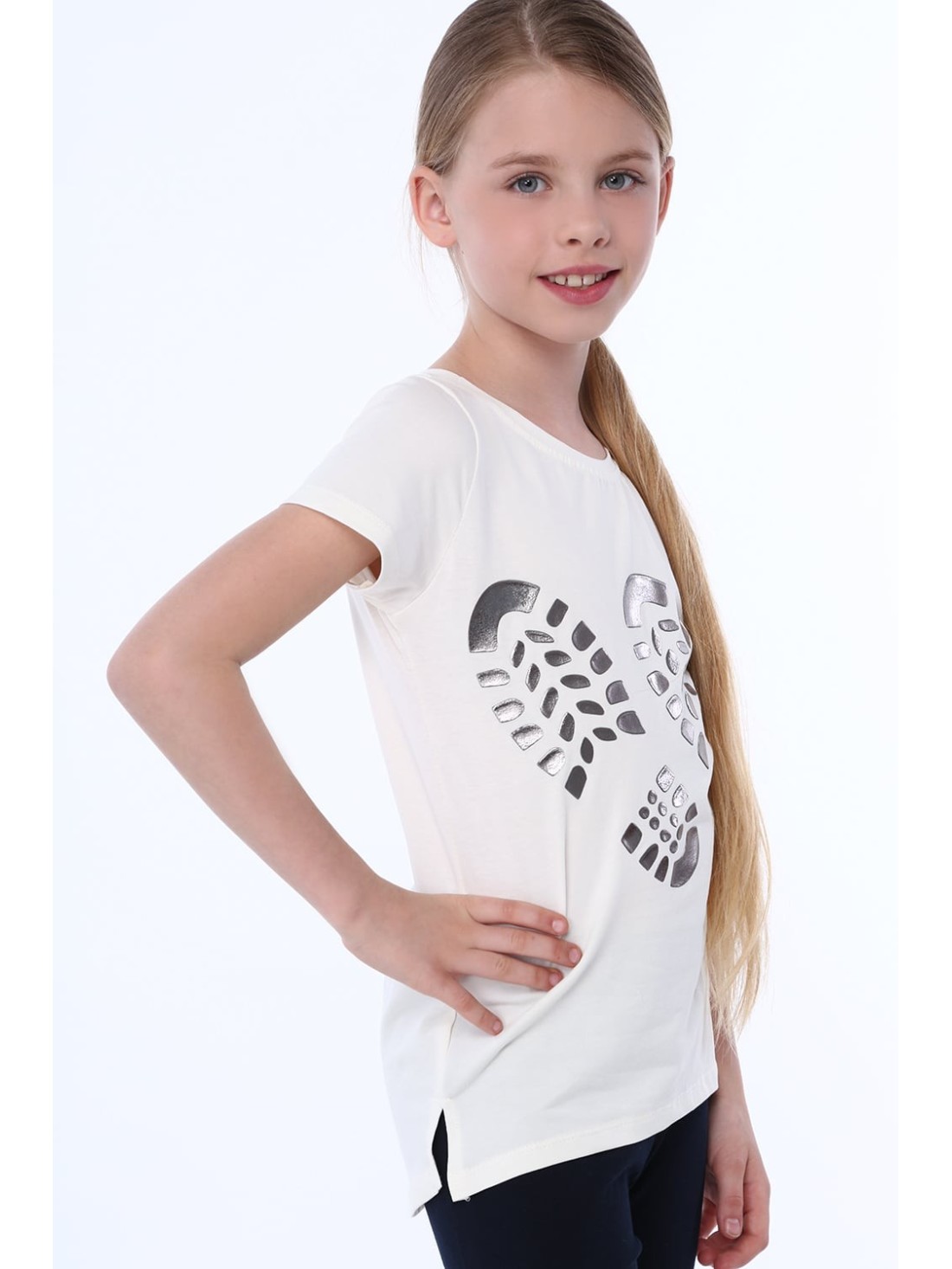 Girls\' T-shirt with shoe print, cream, NDZ8254 - Online store - Boutique